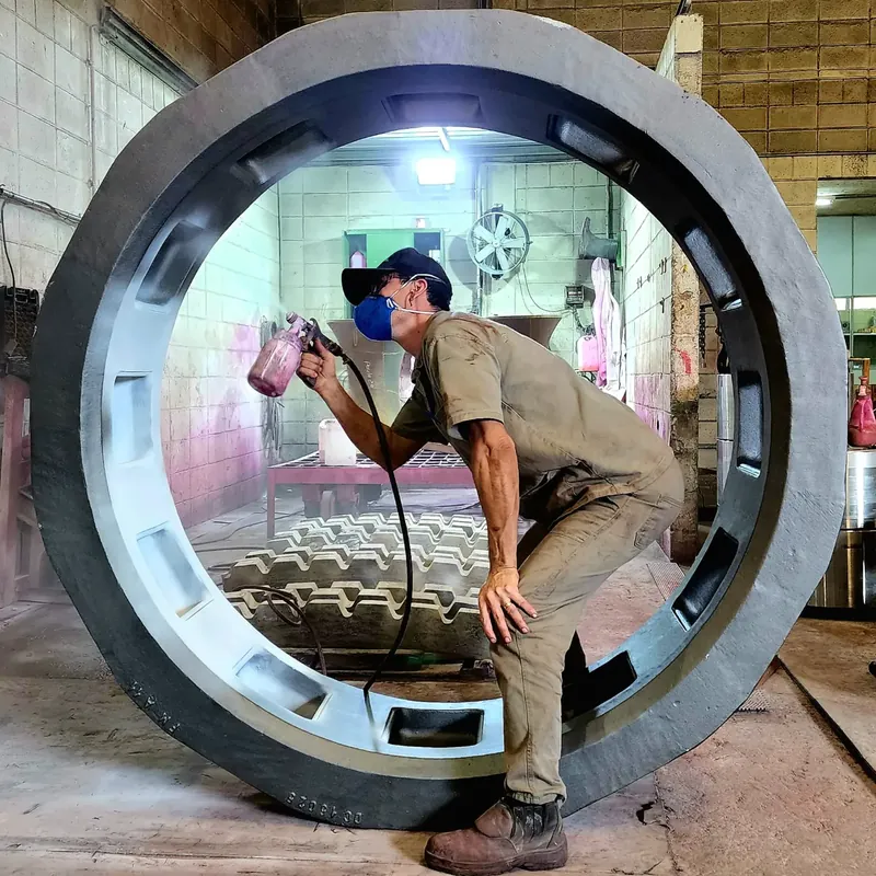 Anel da roda motriz fundido em aço pela Fundição Mundial sob encomenda para mineração e siderurgia