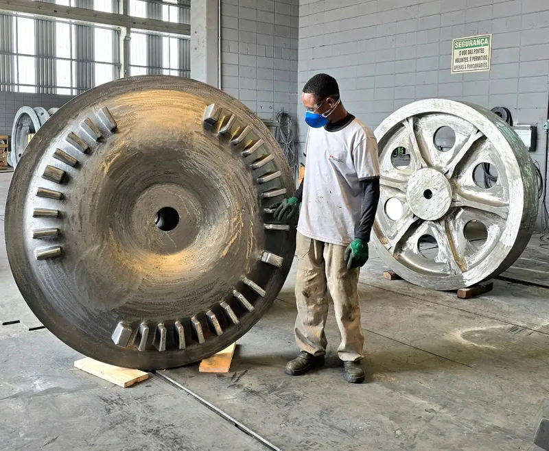 Disco fundicao produzida pela Fundição Mundial em aço e ferro fundido sob encomenda
