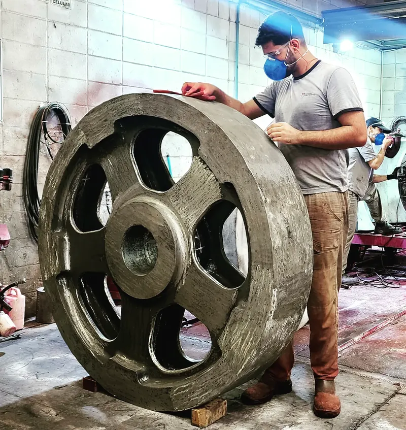 Engrenagem fundida produzida pela Fundição Mundial em aço e ferro fundido sob encomenda