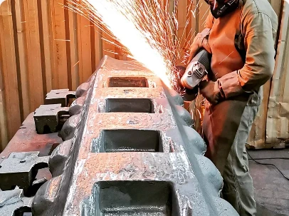 Segmentos da Bobinadeira do Laminador de Tiras a Quente: Engenharia, Desgaste e Fundição sob Encomenda